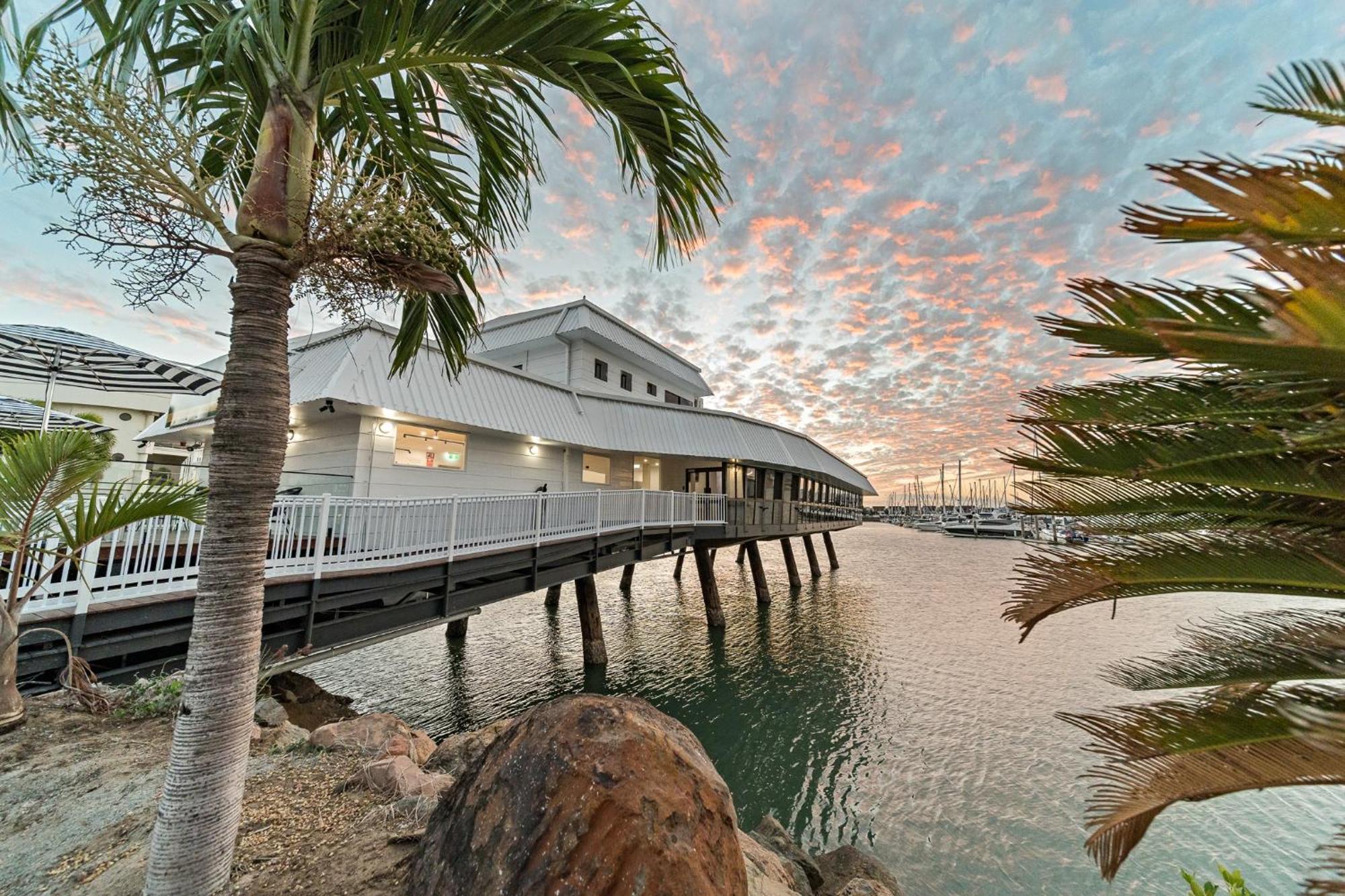 The Pier Pods On The Water- 50M From Townsville Bus Terminal And Ferry Terminal- Passport Id Requried Extérieur photo