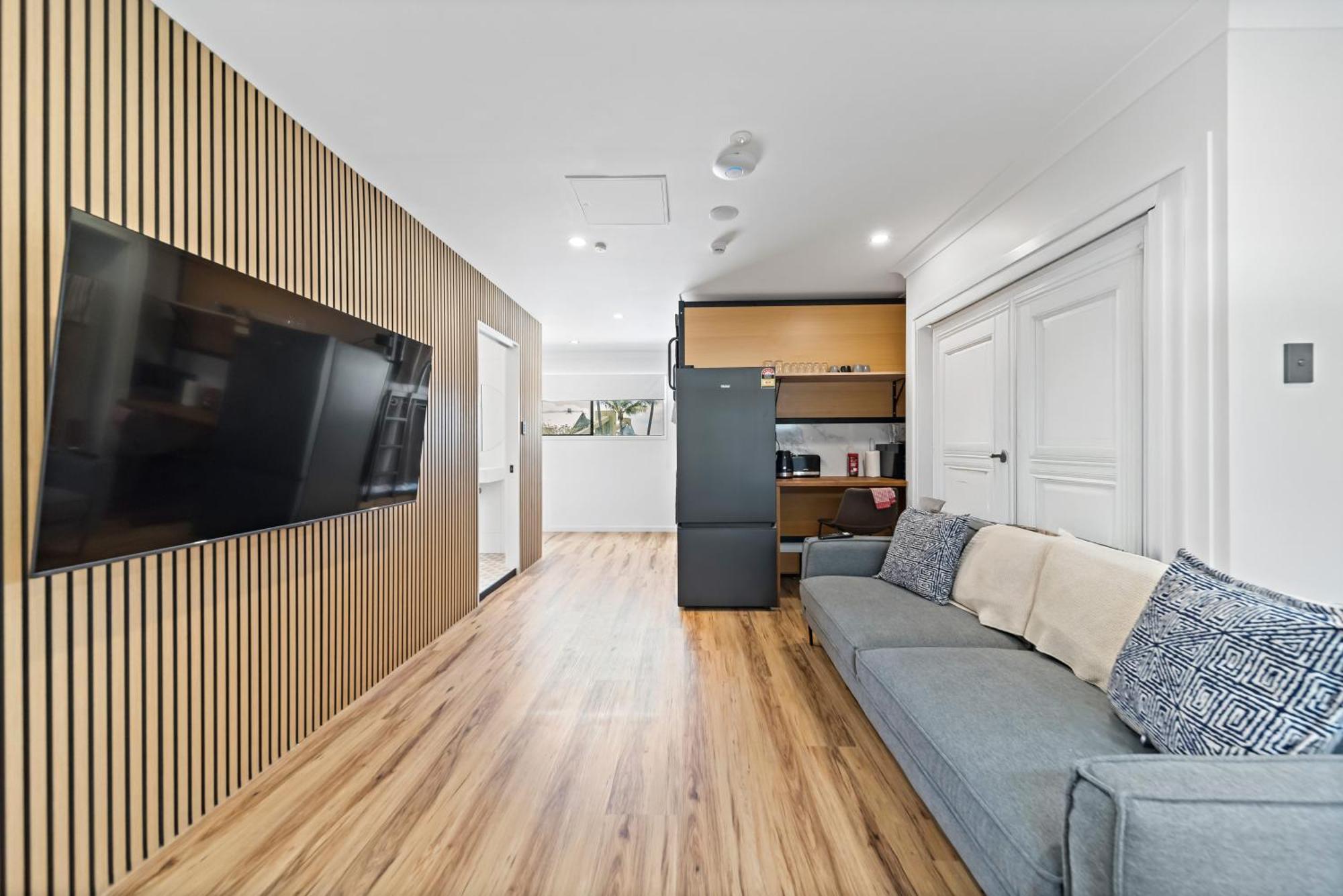 The Pier Pods On The Water- 50M From Townsville Bus Terminal And Ferry Terminal- Passport Id Requried Extérieur photo